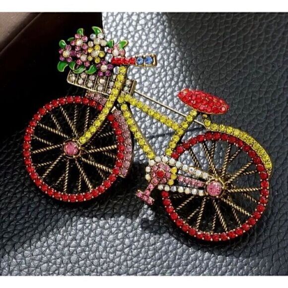 🚲 NEW multicolored sparkling crystal bicycle brooch 🚲 - Picture 2 of 5